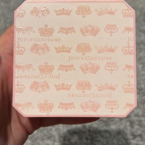 New vintage y2k juicy couture gold tone heart charm link bracelet in box jewelry - Picture 4 of 4